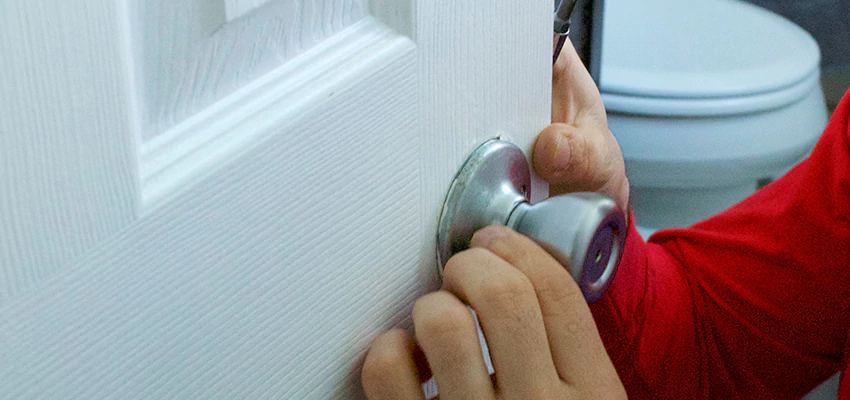 Vintage Door Knob Replacement in Citrus, CA